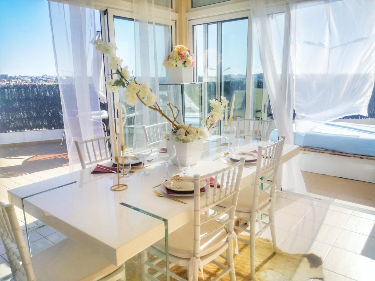 Penthouse With Sea View & Private Terrace Apartment กีอา ภายนอก รูปภาพ